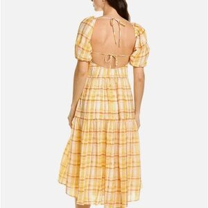 astr the label winley puff sleeve cutout midi dress ASTR the label Winley Puff Sleeve Cutout Midi Dress -